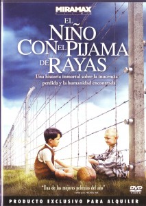 El niño con el pijama de rayas
